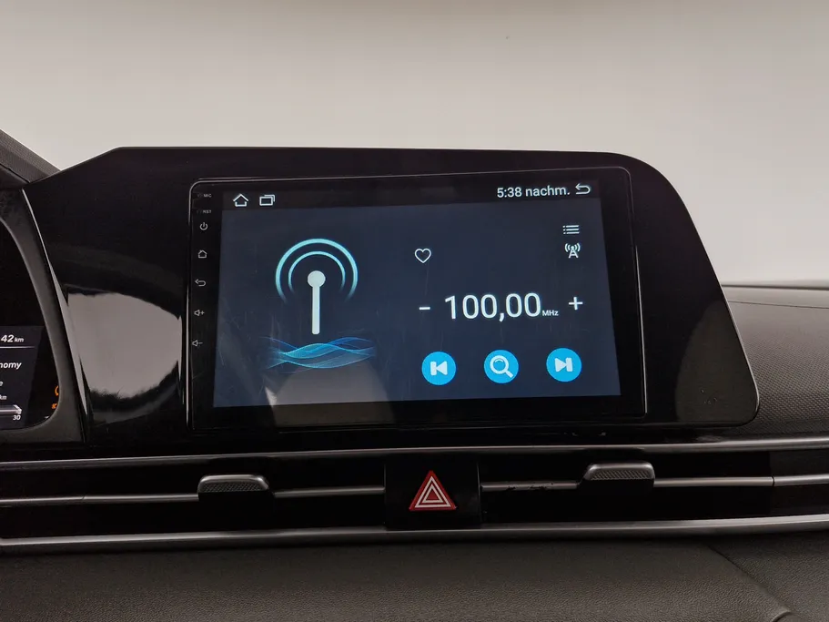 2021 Hyundai Elantra Smart 