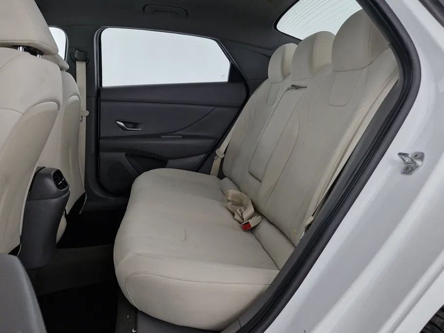 2021 Hyundai Elantra Smart 