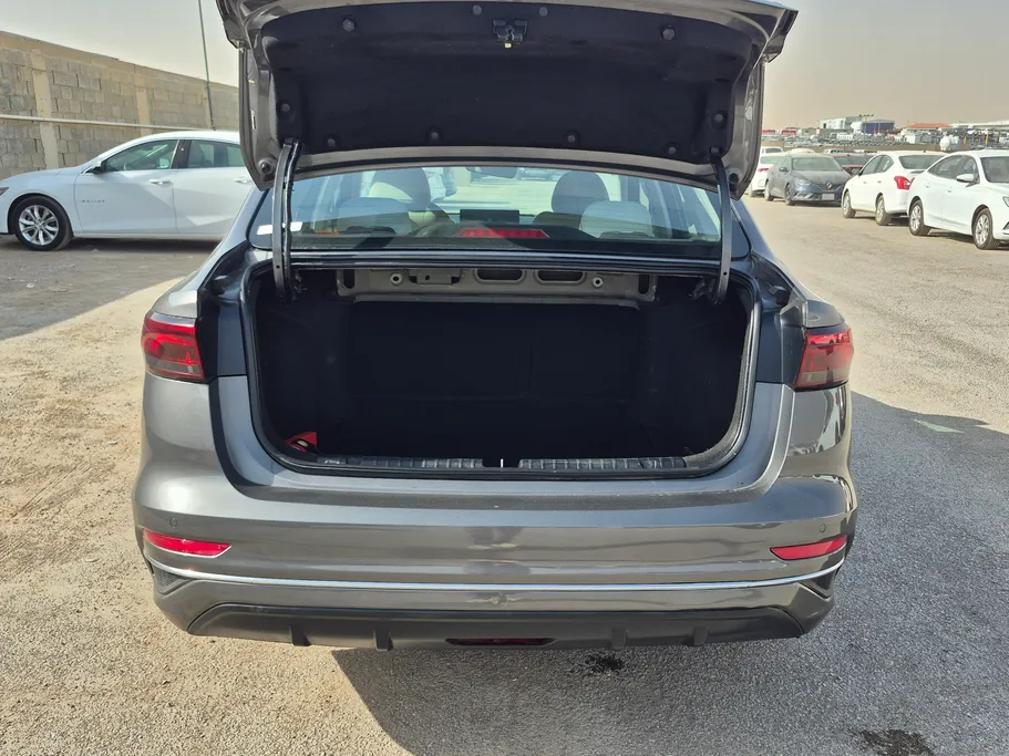 جيلي امجراند GS 2024 