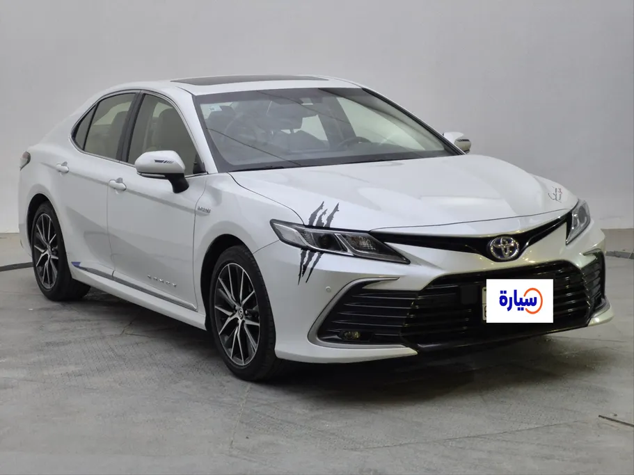 2023 Toyota Camry  GLE HEV  