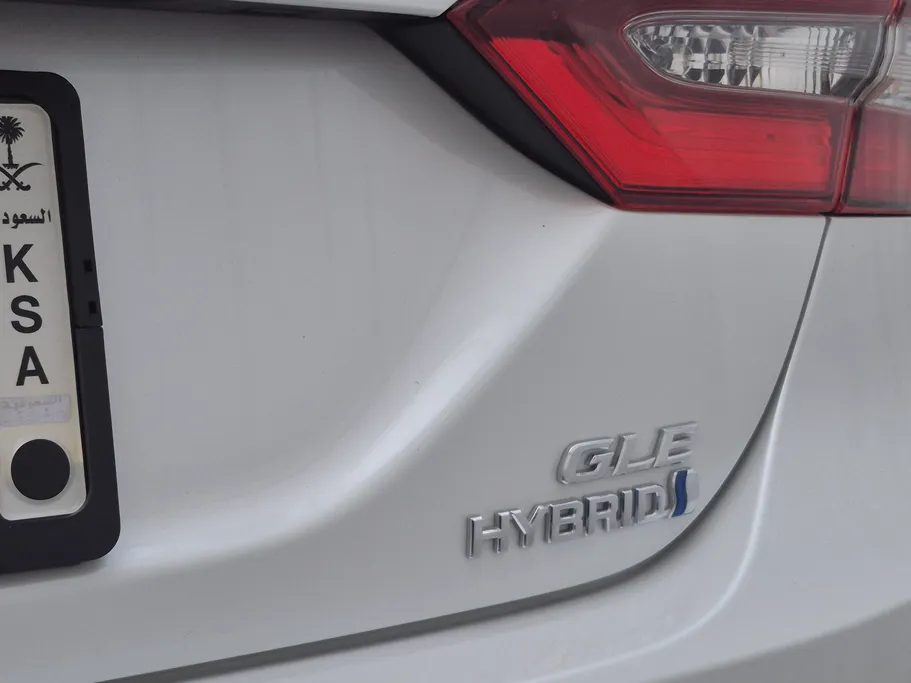 2023 Toyota Camry  GLE HEV  