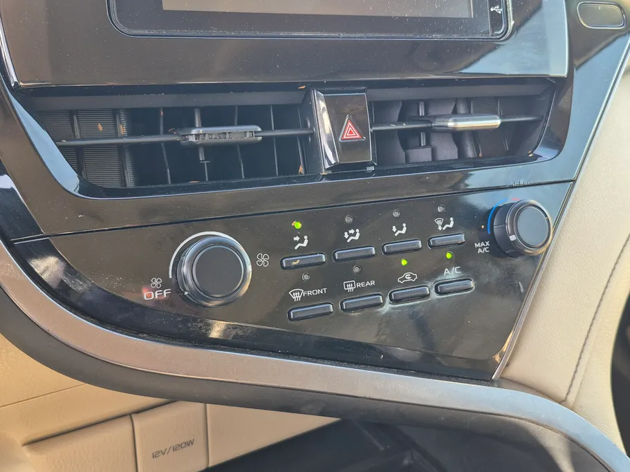 2024 Toyota Camry  LE 