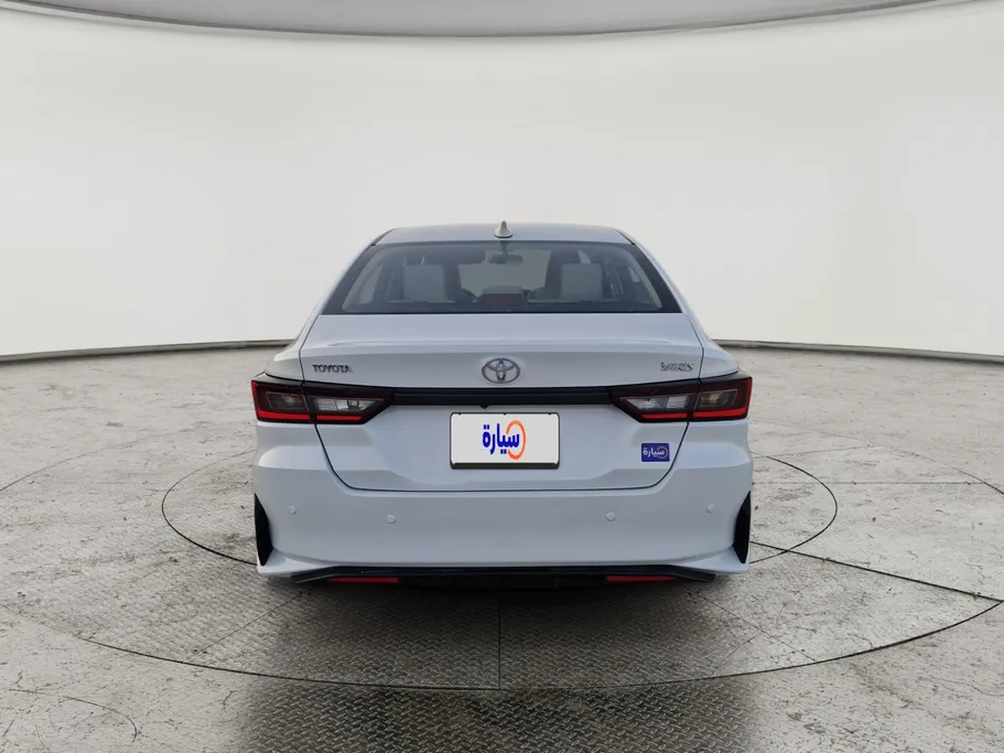 تويوتا يارس Y 2024 