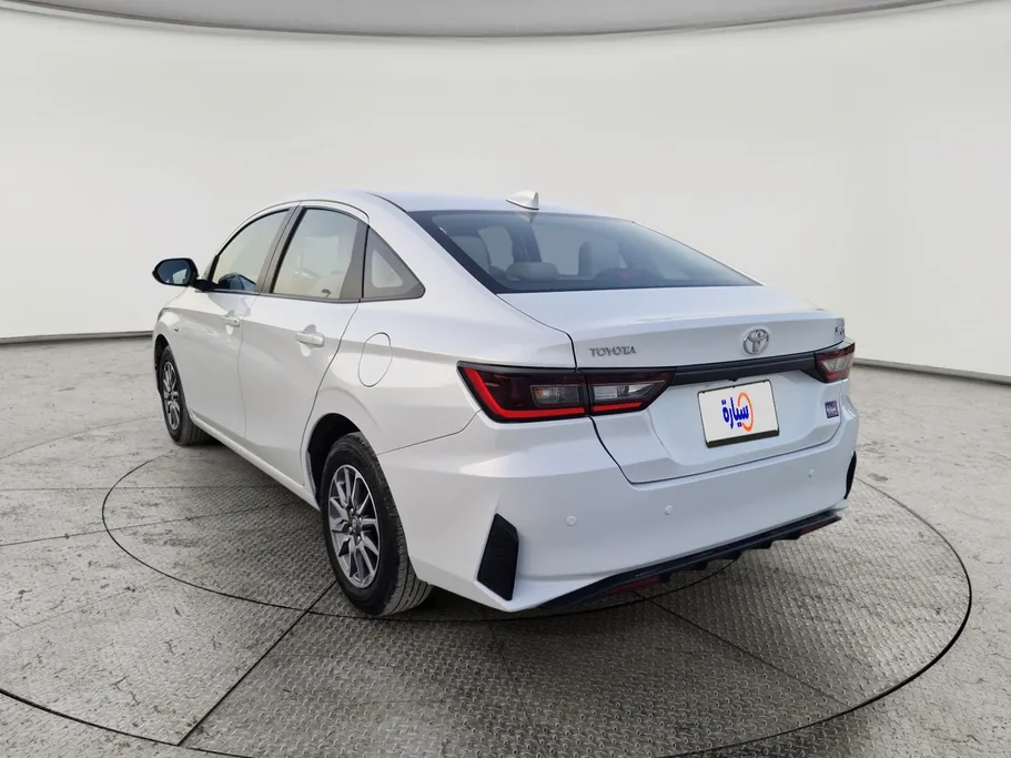 تويوتا يارس Y 2024 