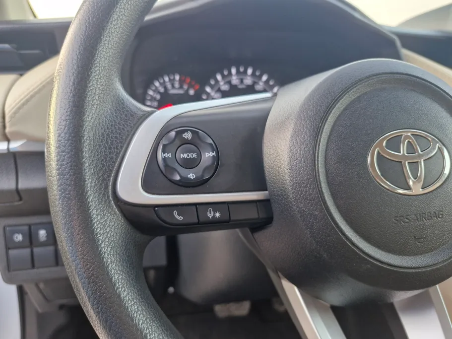 تويوتا يارس Y 2024 