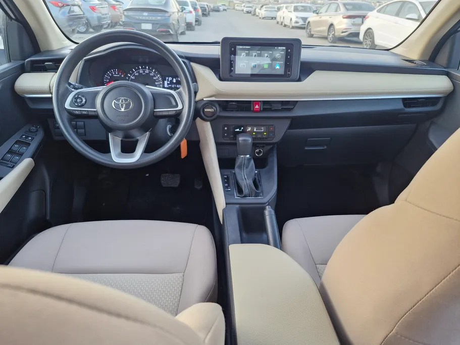 تويوتا يارس Y 2024 