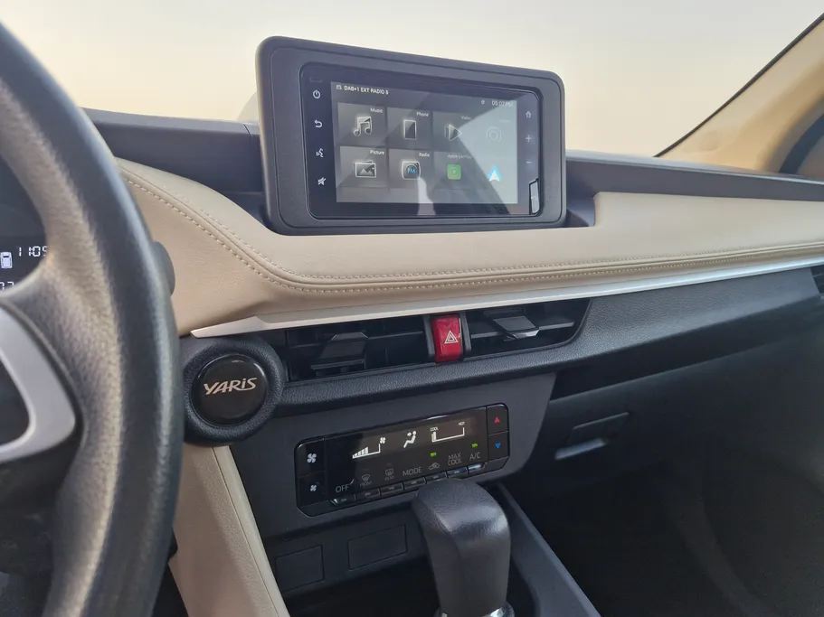 تويوتا يارس Y 2024 