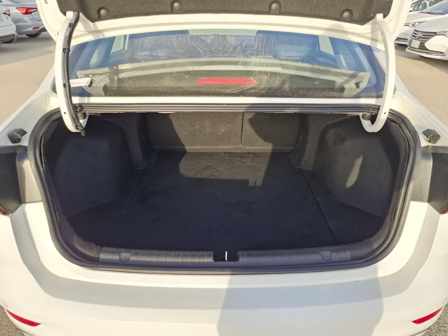 2023 جيلي Emgrand GF 