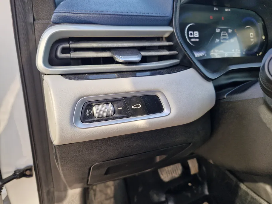 2023 جيلي Emgrand GF 