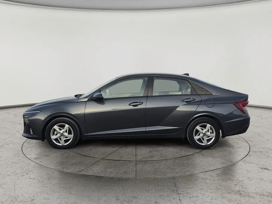 2024 Hyundai Accent Fleet 