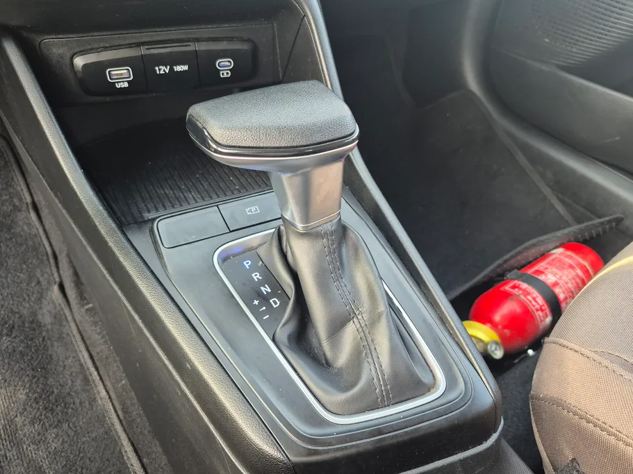 2024 Hyundai Accent Fleet 