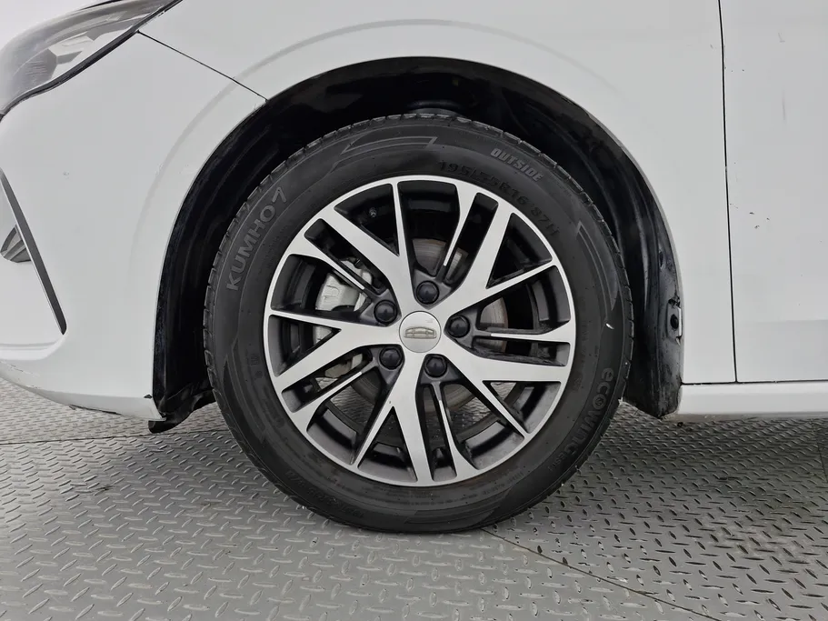 جيلي امجراند GS 2023 