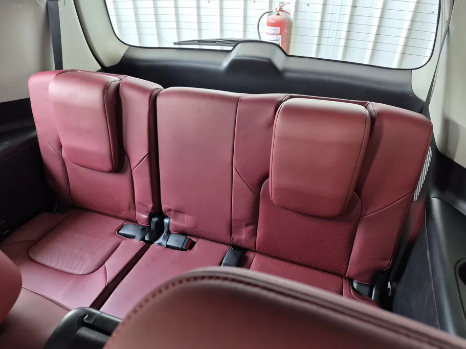 2023 Nissan Patrol LE Platinum 