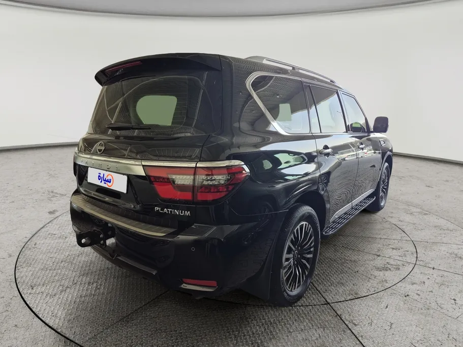 2023 Nissan Patrol Platinum 