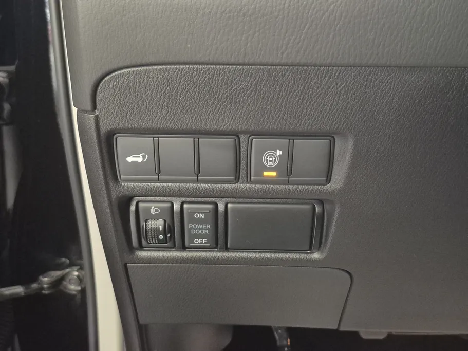 2023 Nissan Patrol Platinum 