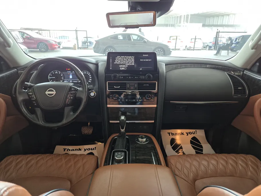 2023 Nissan Patrol Platinum 