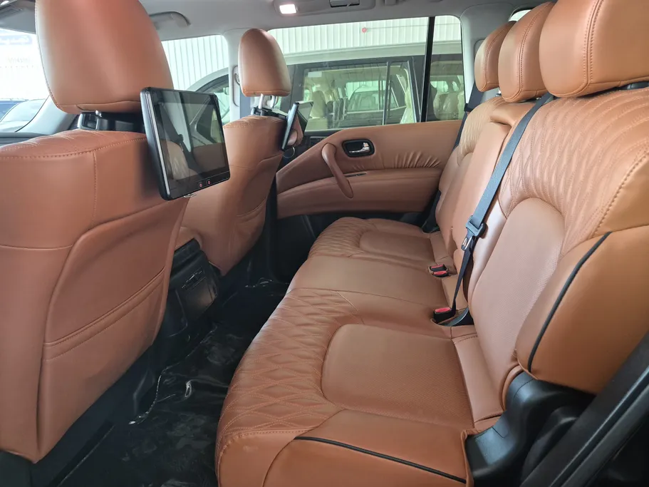 2023 Nissan Patrol Platinum 