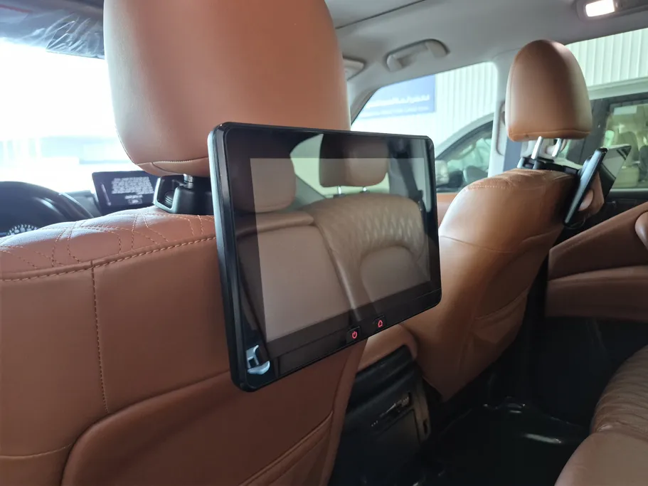 2023 Nissan Patrol Platinum 