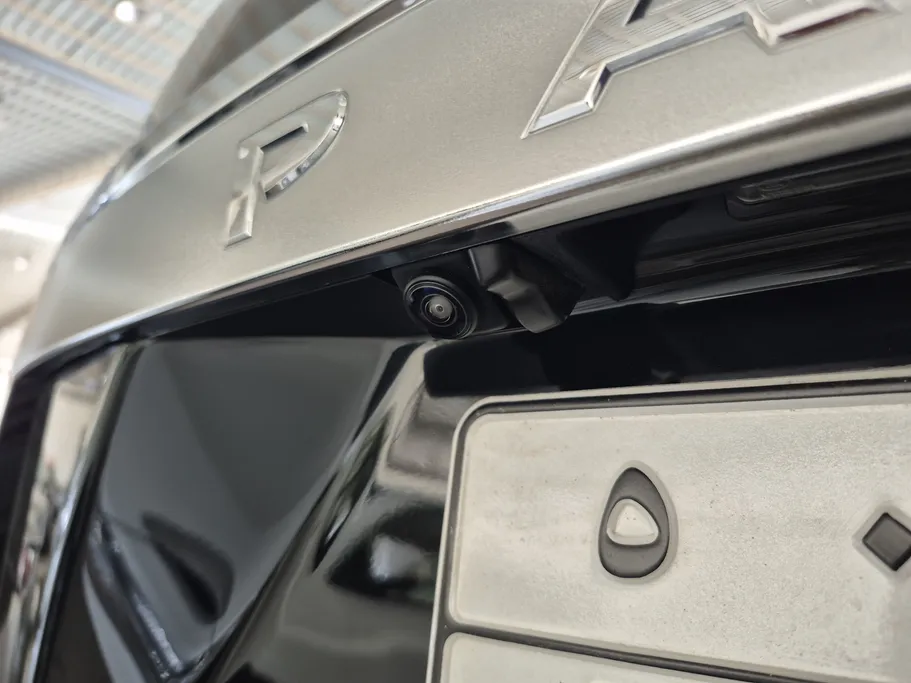 2023 Nissan Patrol Platinum 