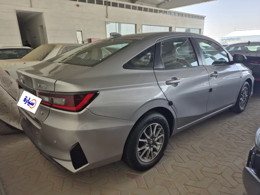 تويوتا يارس Y 2023 