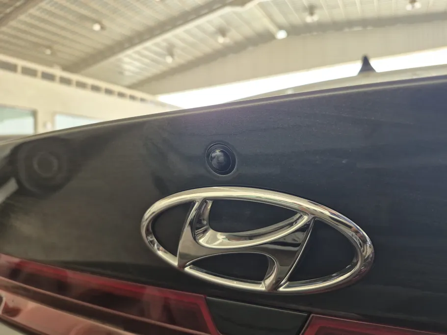 2023 Hyundai Elantra Smart 