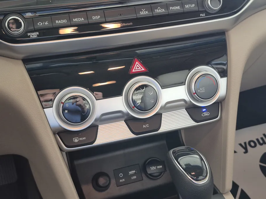 2020 Hyundai Elantra GL 