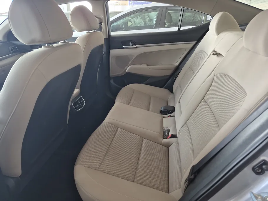 2020 Hyundai Elantra GL 