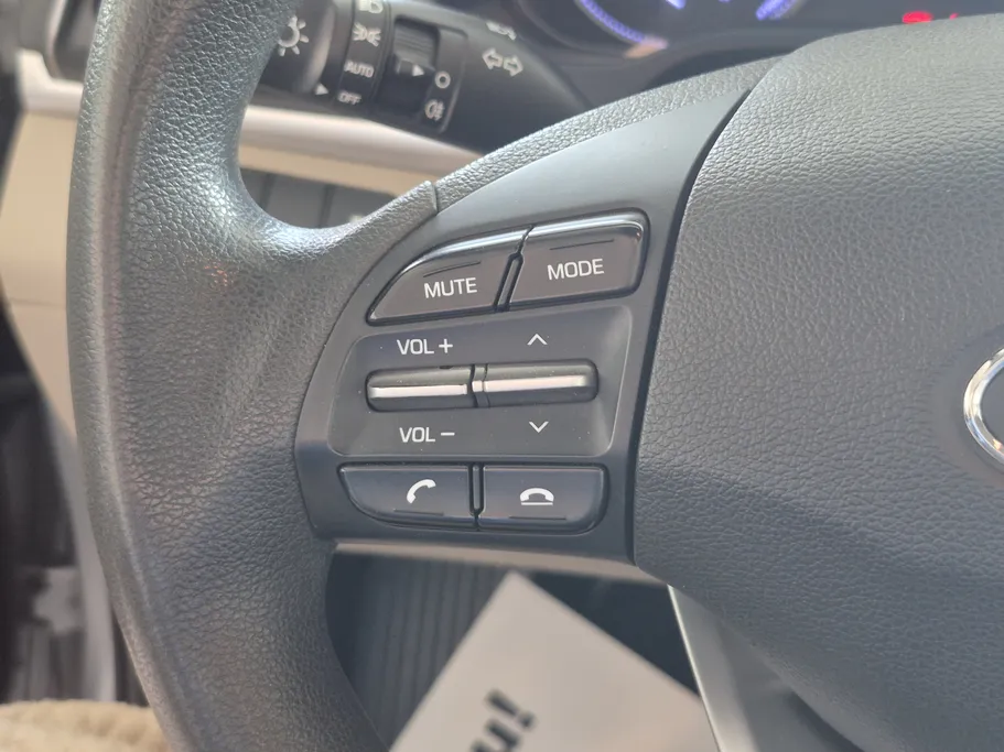 2020 Hyundai Elantra GL 