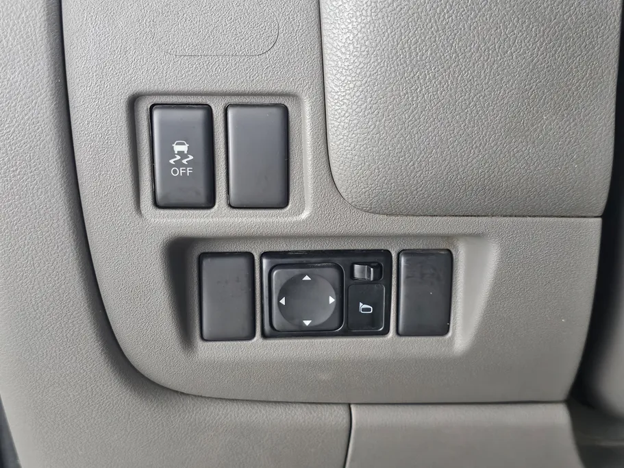 نيسان صني SV 2021 