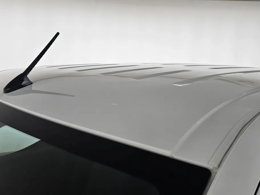 2023 Peugeot Partner Short van 