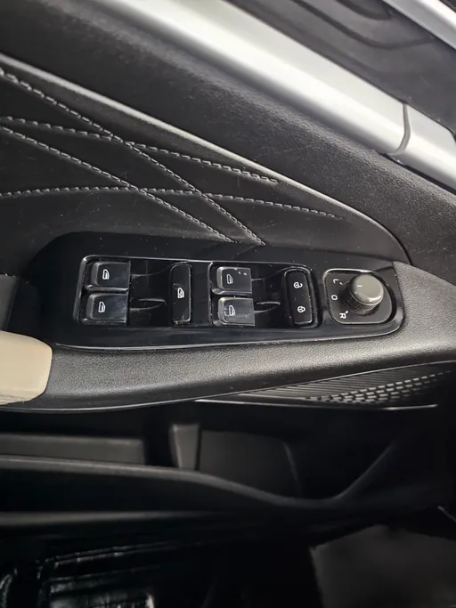 جيلي امجراند GS 2023 