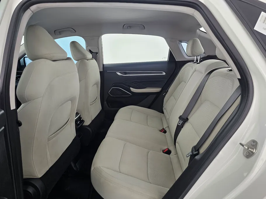 جيلي امجراند GS 2023 