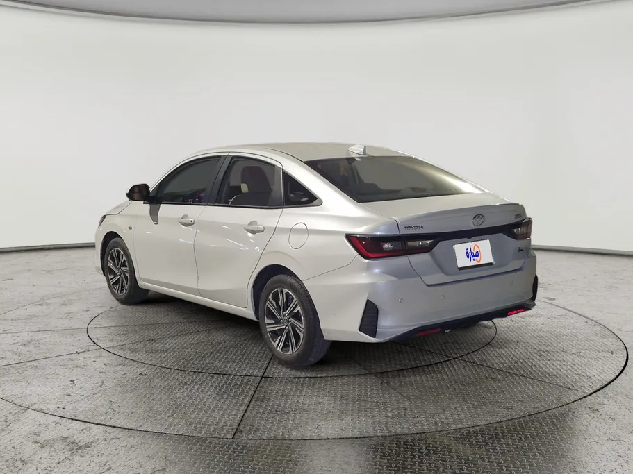 2024 Toyota Yaris  Y Plus 