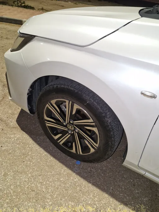 2024 Toyota Yaris  Y Plus 