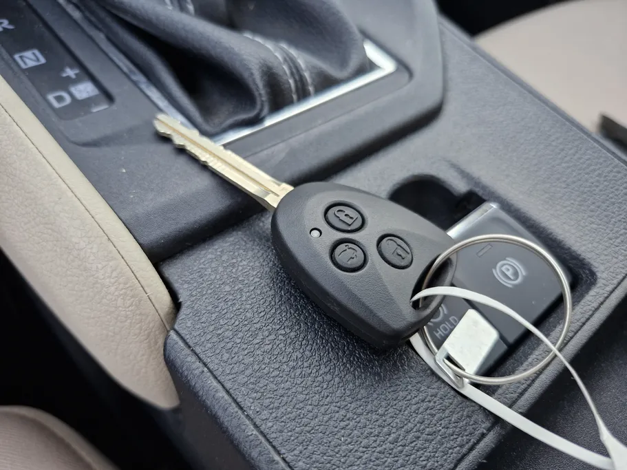 تويوتا يارس Y Plus 2024 