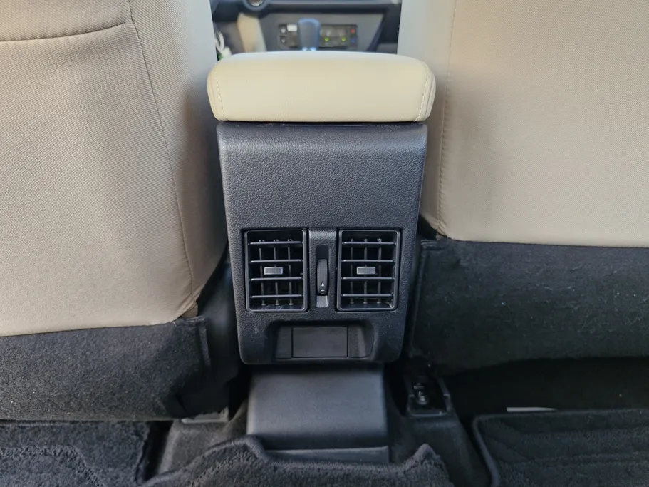 تويوتا يارس Y Plus 2024 