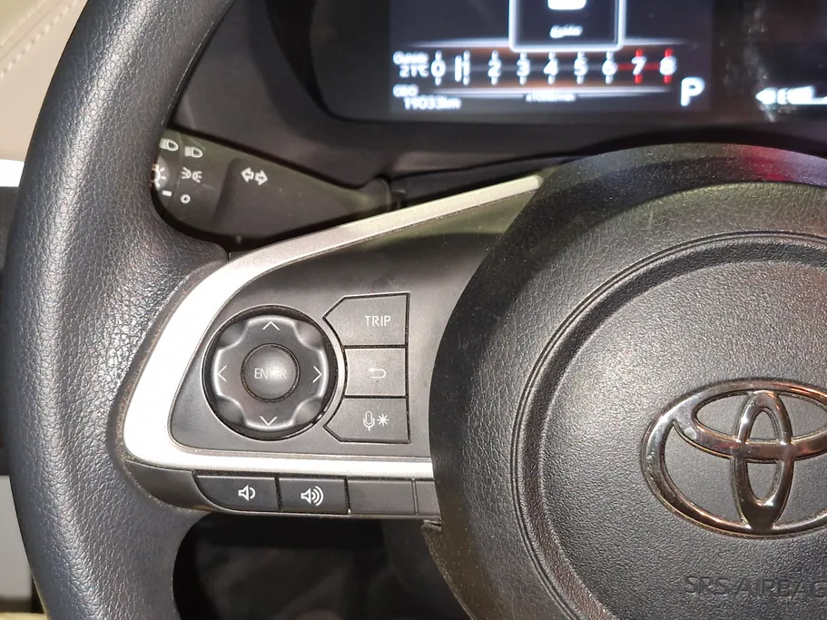 2024 Toyota Yaris  Y Plus 