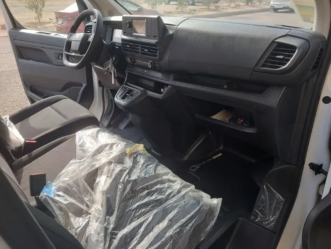 2025 Peugeot Expert VAN 