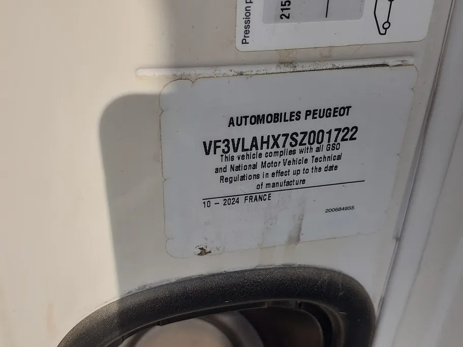 2025 Peugeot Expert VAN 