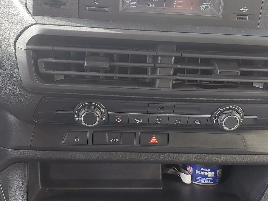 2025 Peugeot Expert VAN 