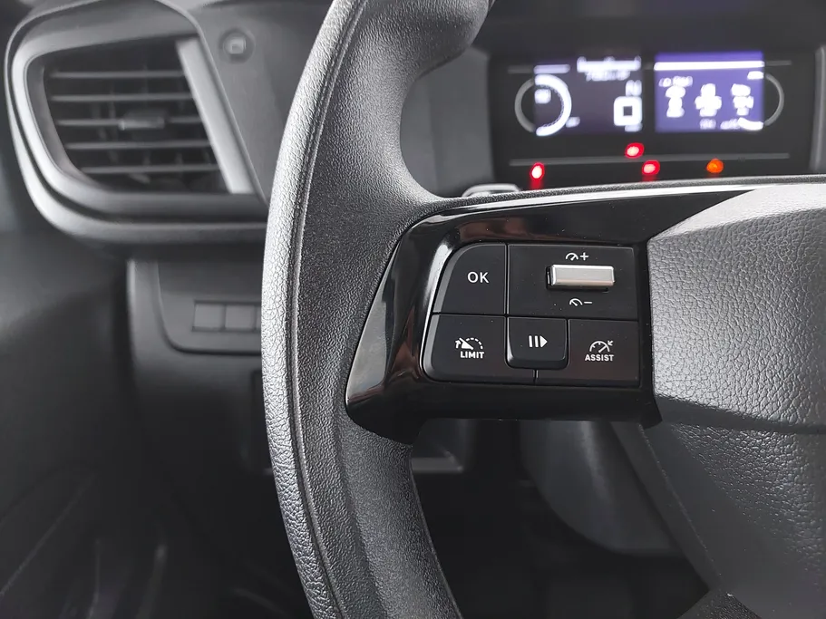 2025 Peugeot Expert VAN 