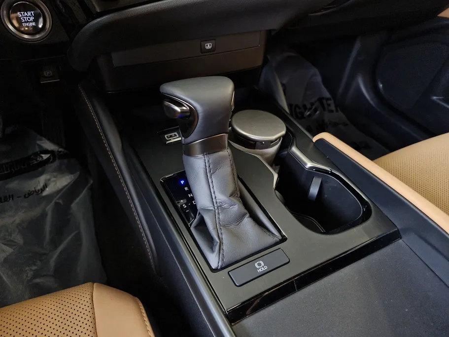 لكزس ES 350 2025 