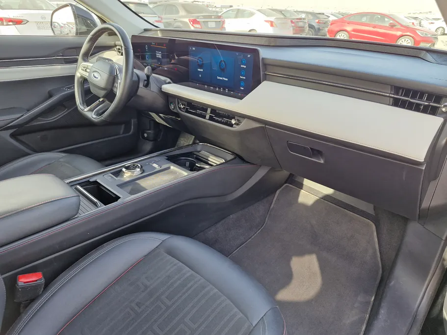 فورد تورس ترند 2023 