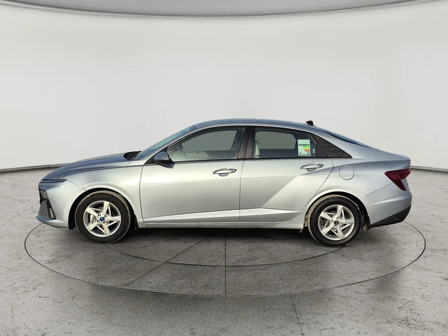 2024 Hyundai Accent Fleet 