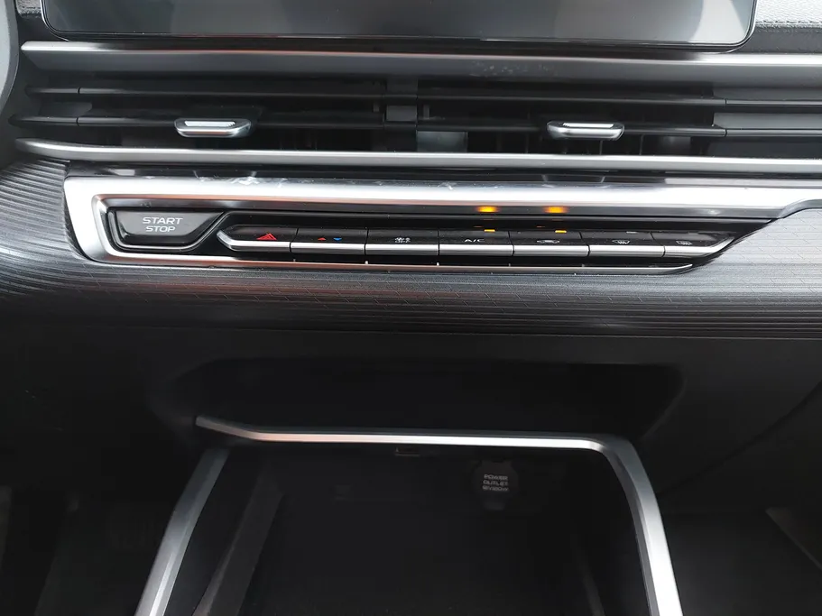 جيلي امجراند GS 2023 