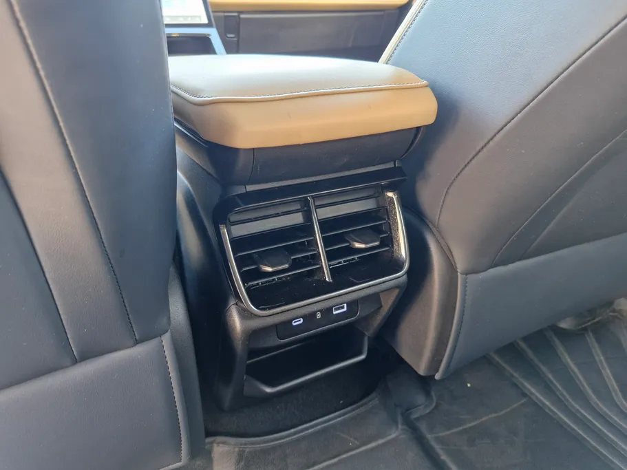 2024 Geely StarRay GK 