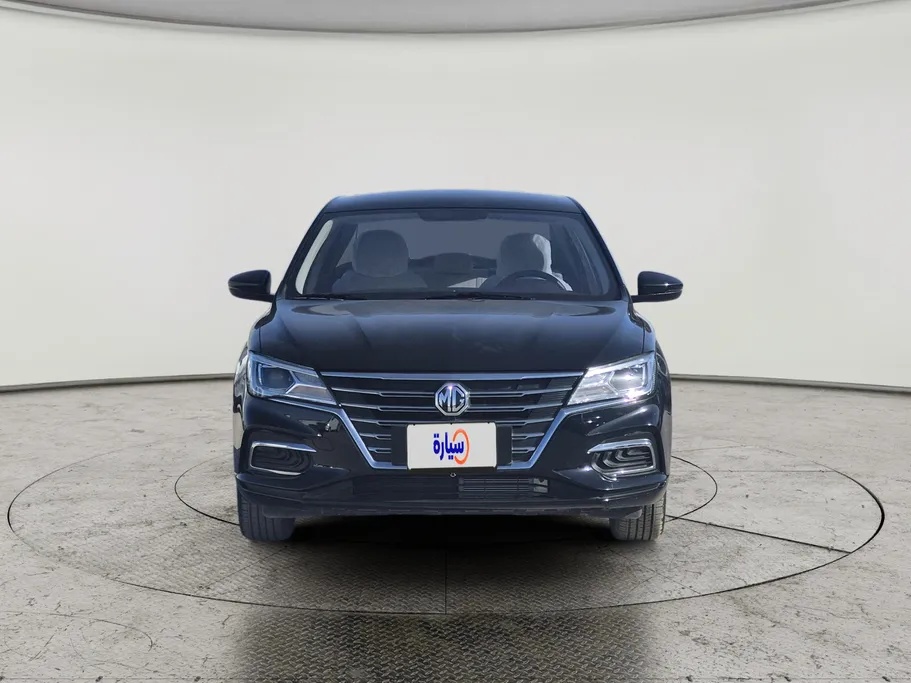 ام جي 5 STD 2025 