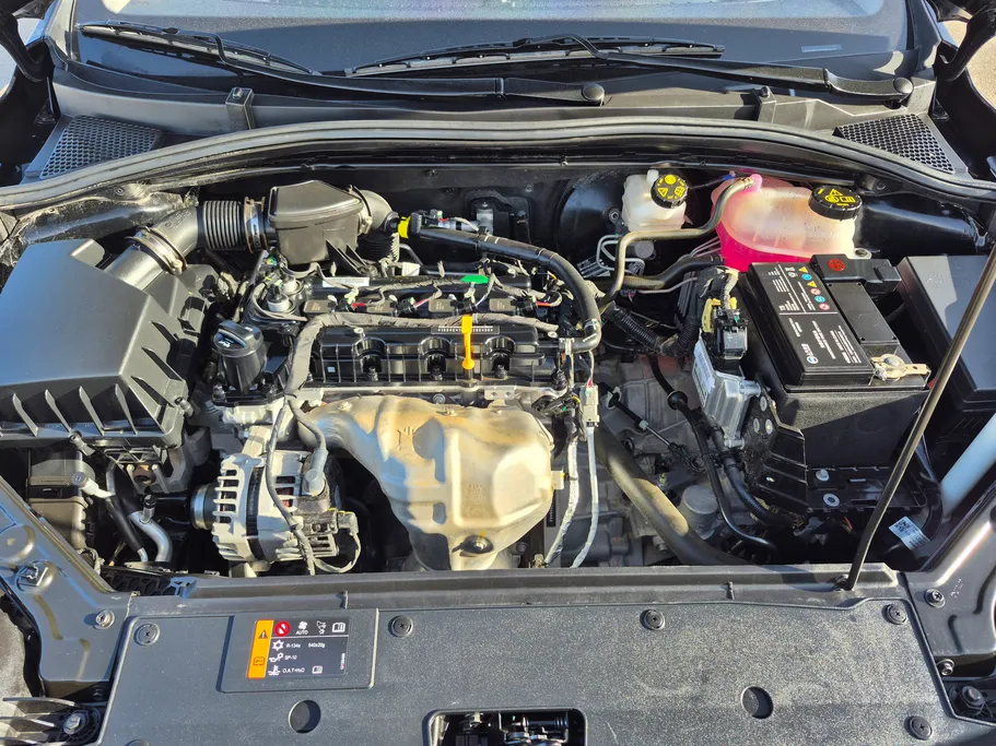 ام جي 5 STD 2025 