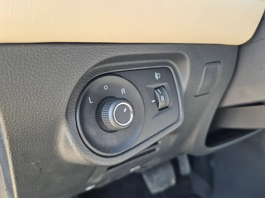 ام جي 5 STD 2025 