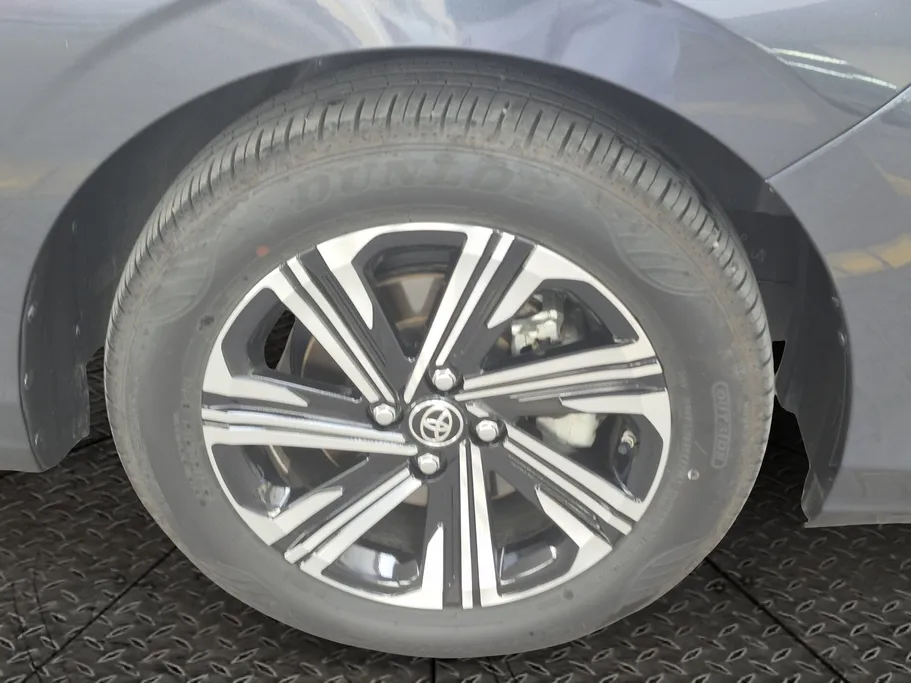 2024 Toyota Yaris  YX 